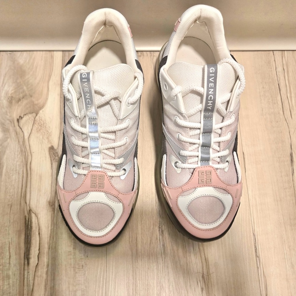 Givenchy Women's Pink and White Lace-Up Sneakers